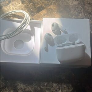 Wireless Earbuds with Charging Case